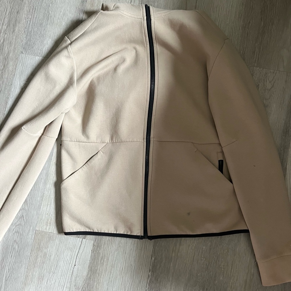 Size S DSG Zip-up hoodie HAS A STAIN minor flaws rarely worn.